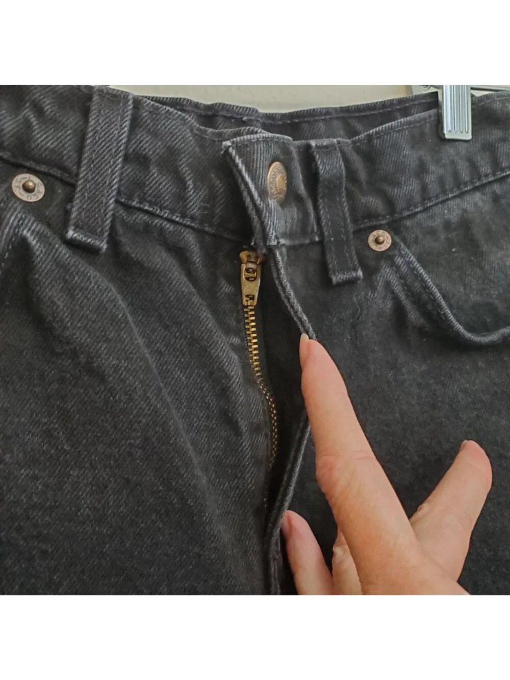 Levi's vintage 90s orange tab 560 loose fit shorts